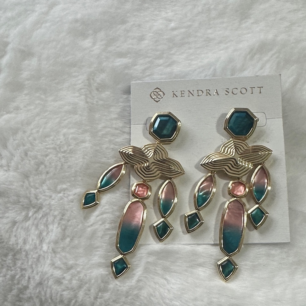 Kendra Scott Monica statement gold dangle earrings